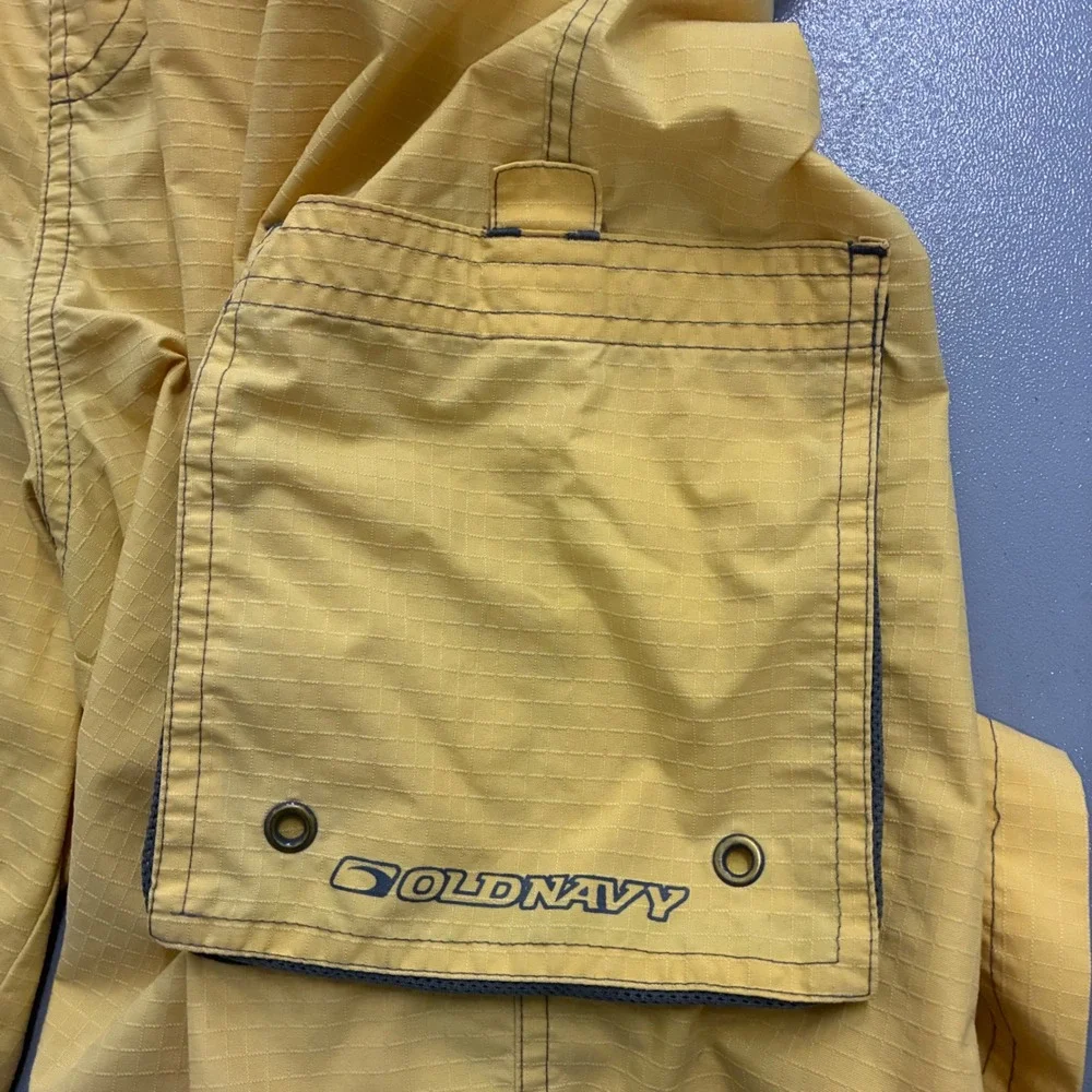 Vintage Old Navy Mens Yellow Ripstop Swim Trunks Cargo Pocket Mesh Lined Large
